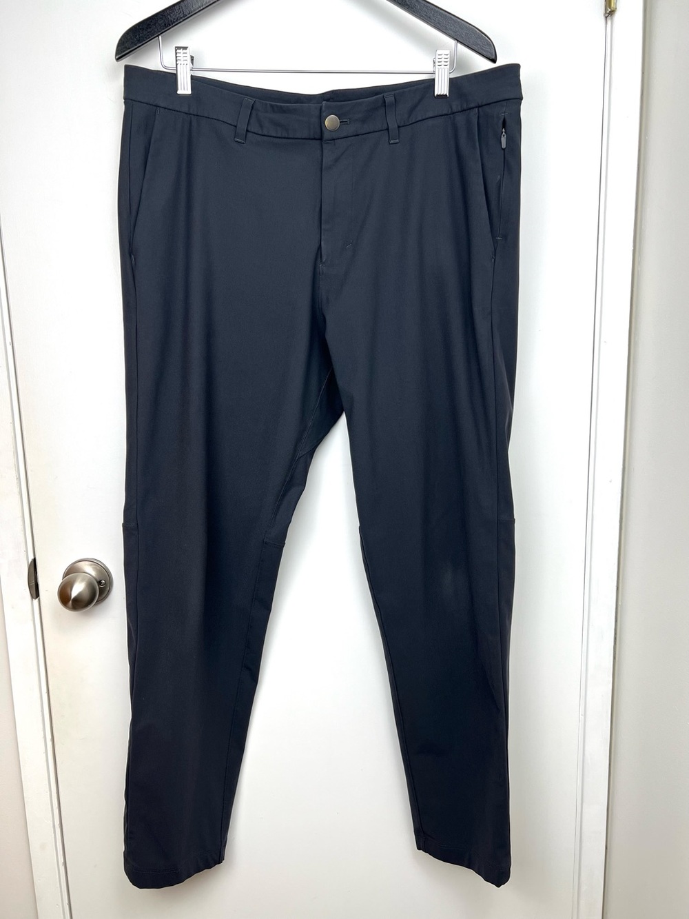 Lululemon Commission Pant Slim Fit sz 36/30 Obsidian Gray Warpstreme Active
